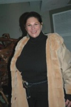 Lainie Kazan Photo