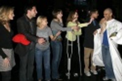Dennis Stowe, with Paige Price, Vince Pesce, Kristin Chenoweth and cast members Photo