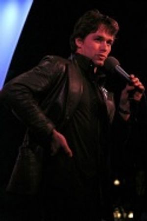 Julian Ovenden Photo