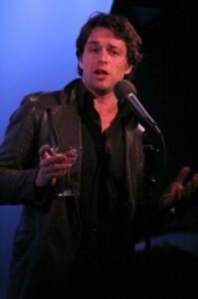 Julian Ovenden Photo
