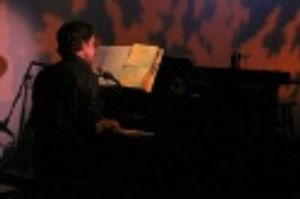 Julian Ovenden Photo