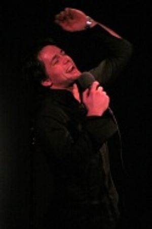 Julian Ovenden Photo