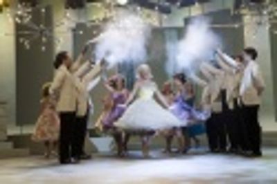 Brittany Snow and ensemble Photo