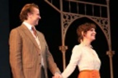 Kevin Anderson (John Buchanan Jr.) and Amanda Plummer (Alma Winemiller) Photo