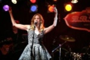 Deborah Gibson Photo