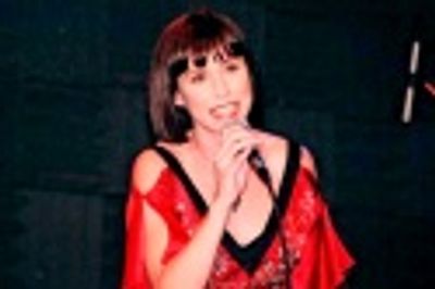 Susan Egan singing "Both Sides Now" Photo