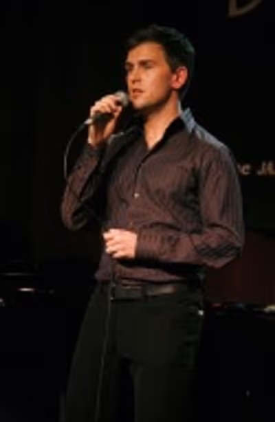 Daniel Reichard Photo