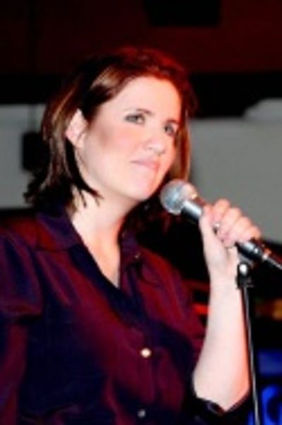 Donna Lynne Champlin Photo