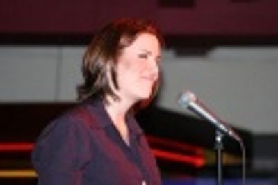 Donna Lynne Champlin Photo