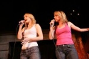 Kate Reinders and Sarah Litzsinger (Tastiskank) Photo