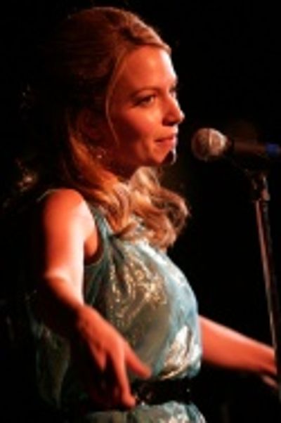 Becki Newton
 Photo