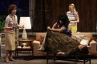 Jennifer Dorr White, J.J. Van Name (on table), Nancy Hornback and Kate VanDevender Photo