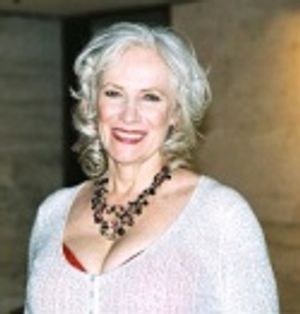 Betty Buckley Photo