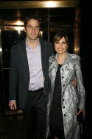 Peter Hermann and Mariska Hargitay Photo