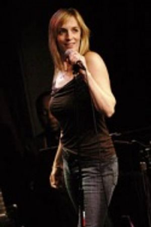 Julia Murney Photo