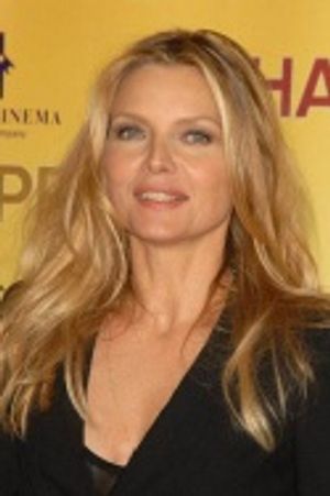Michelle Pfeiffer Photo