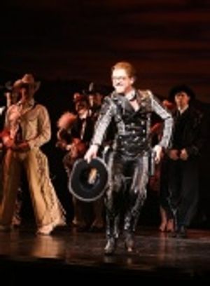 Edward Hibbert Photo