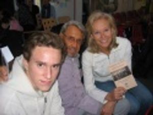 Christian Scheider and Roy Scheider with wife Brenda Seimer Photo