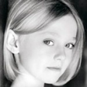 Dakota Fanning Photo