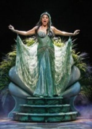 Nikki Crawford  Photo