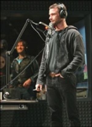 Michael Laurence and Liev Schreiber Photo