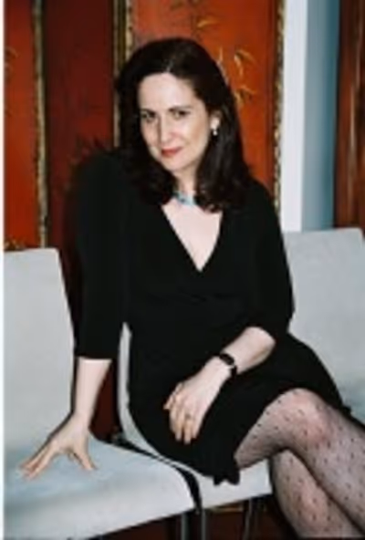 Stephanie D'Abruzzo Photo