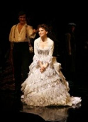 Jennifer Hope Wills Photo