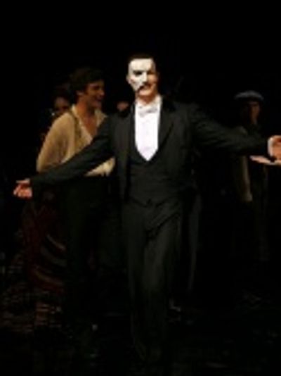 Howard McGillin Photo