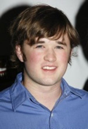Haley Joel Osment Photo
