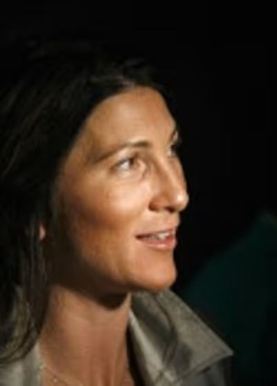 Eve Best


 Photo