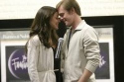 Julie Craig and Douglas Ullman, Jr. Photo