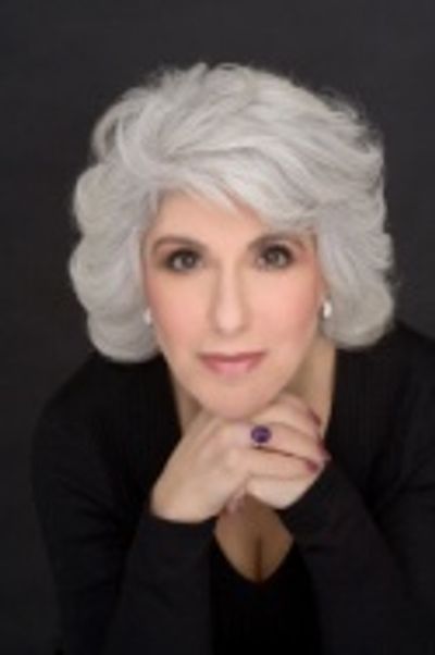 Jamie DeRoy Photo
