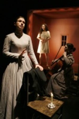 Hannah Cabell, Carie Kawa and Mina Friedman (cellist) Photo