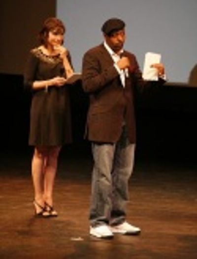 Mariska Hargitay and Jesse L. Martin Photo