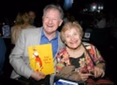 Former co-stars Harvey Evans and Claiborne Cary reunited in the audience, displaying  Photo