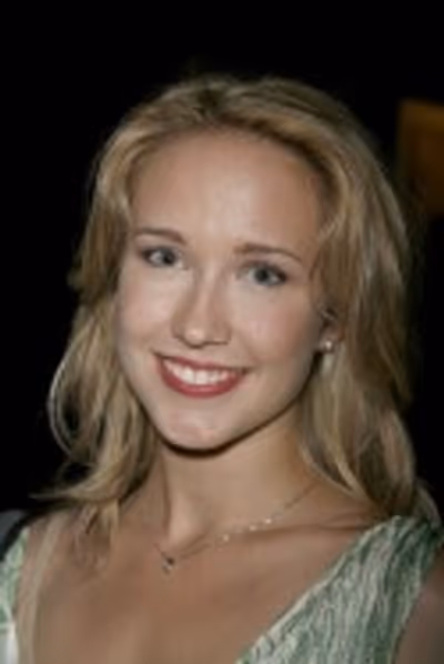 Anna Camp Photo