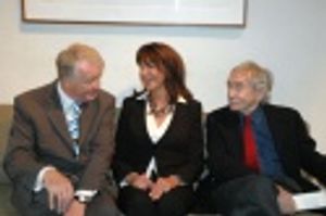 John Austin Connolly, Mercedes Ruehl and Edward Albee Photo