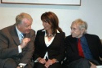 John Austin Connolly, Mercedes Ruehl and Edward Albee Photo