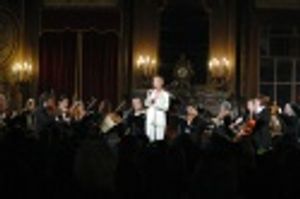 Mary Cleere Haran with the Orpheus Chamber Orchestra and Peter Duchin Photo