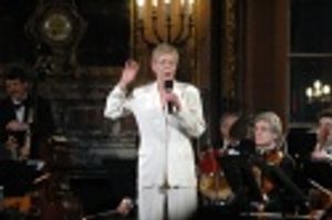 Mary Cleere Haran with the Orpheus Chamber Orchestra and Peter Duchin Photo