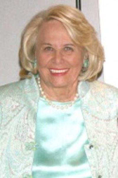 Liz Smith Photo