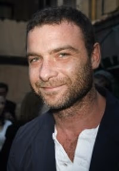 Liev Schrieber Photo