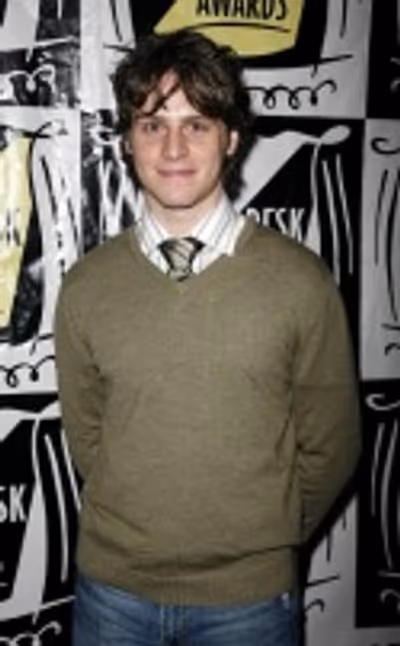 Jonathan Groff Photo