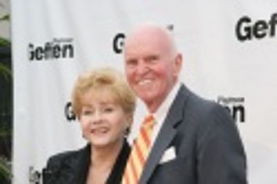 Debbie Reynolds with George Furth (â€œCompanyâ€) Photo