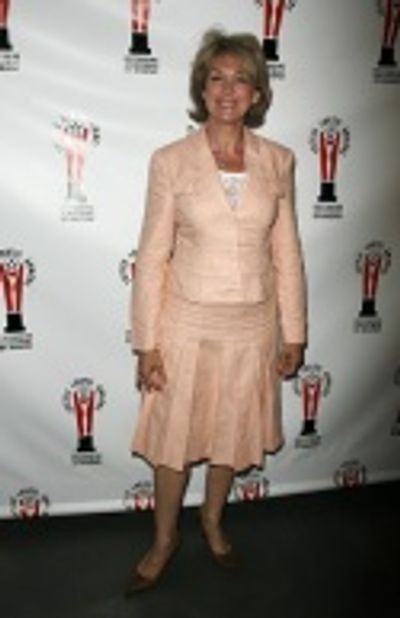 Michele Pawk Photo