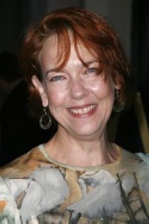 Harriet Harris Photo