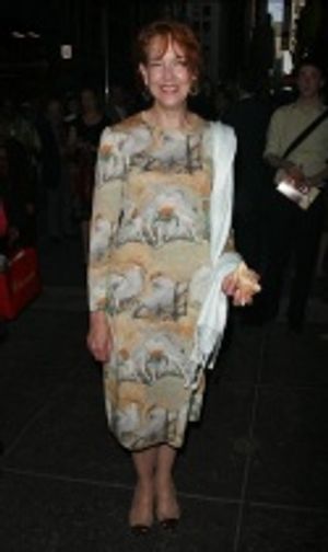 Harriet Harris Photo