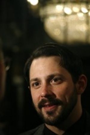Steve Kazee Photo