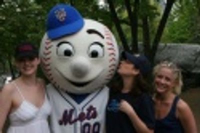 Kate Shindle (Legally Blonde), Mr. Met, Stephanie J. Block (The Pirate Queen) and Nik Photo