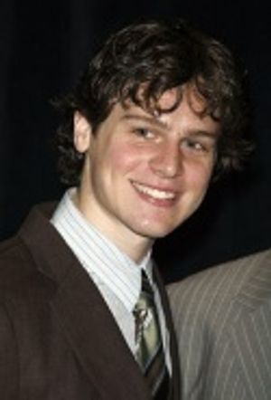 Jonathan Groff Photo